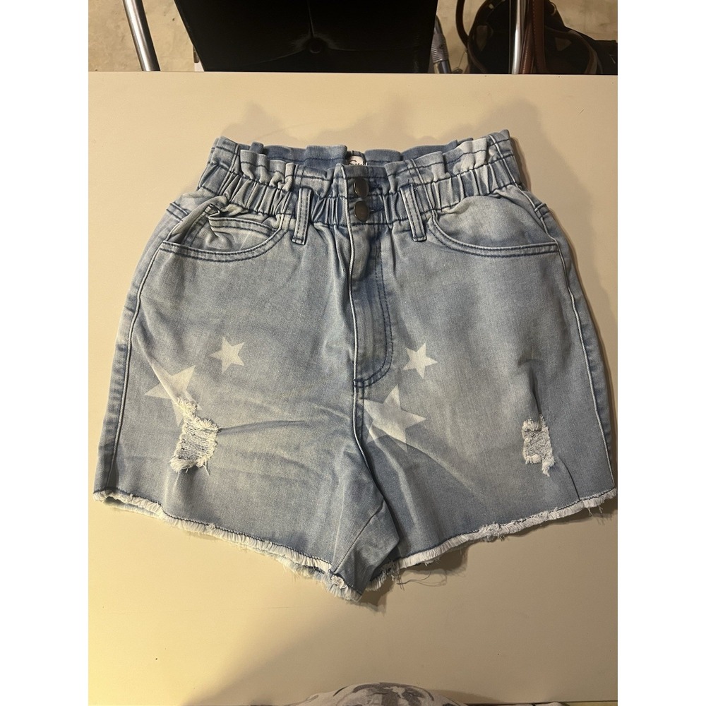 NWT EASEL WASHED DENIM SHORTS SIZE S (2182)